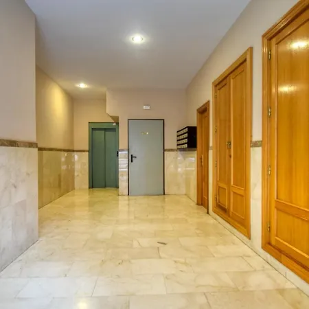 Alquiler Once De Mayo Apartman Denia